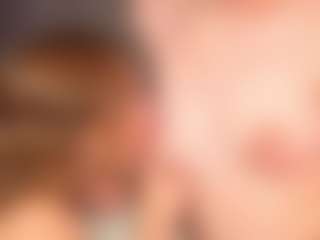 Live cam show with ClarisaFerencz - Nipple Piercings on slutload