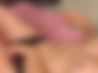 ClarisaFerencz's Live Sex Cam Show