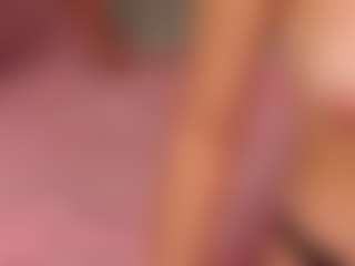 Live cam show with ClarisaFerencz - Camel Toe on Fapmatic.com