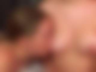 Live cam show with ClarisaFerencz - Camel Toe on SquirtSoMuch