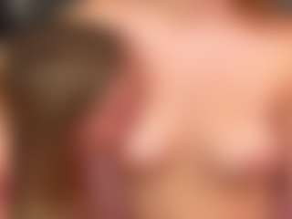 ClarisaFerencz's Live Sex Cam Show