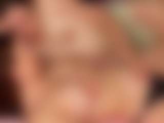 Live cam show with ClarisaFerencz - Dildo Or Vibrator on Camsoda