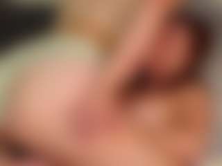 ClarisaFerencz's Live Sex Cam Show