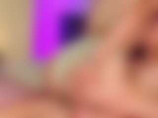 ClarisaFerencz's Live Sex Cam Show