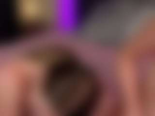 Live cam show with ClarisaFerencz - Brown Eyes on Camsoda