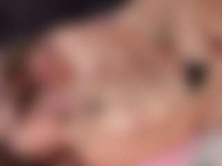 ClarisaFerencz's Live Sex Cam Show
