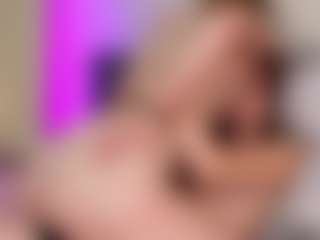 Live cam show with ClarisaFerencz - Camel Toe on thefappeningchat.com