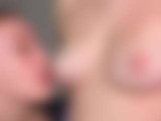 Live cam show with ClarisaFerencz - White on Dolls Live | russian federation