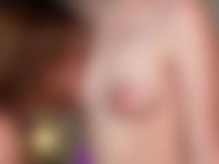 ClarisaFerencz's Live Sex Cam Show
