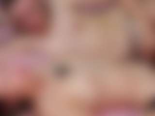 ClarisaFerencz's Live Sex Cam Show