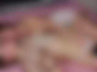ClarisaFerencz's Live Sex Cam Show