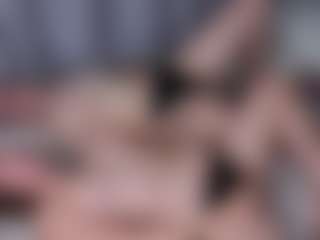 ClarisaFerencz's Live Sex Cam Show