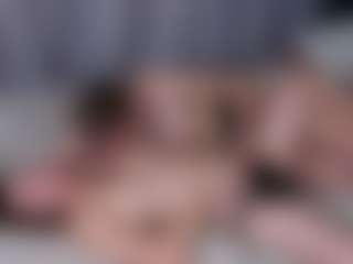 Live cam show with ClarisaFerencz - Nipple Piercings on Dare Cams