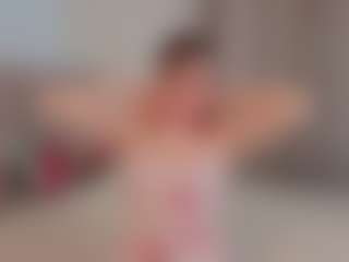VirginaTwedt's Live Sex Cam Show