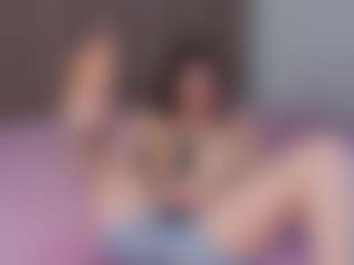 VirginaTwedt's Live Sex Cam Show