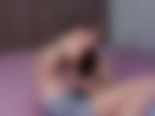 VirginaTwedt's Live Sex Cam Show