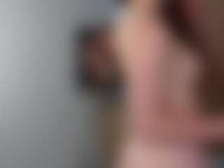 VirginaTwedt's Live Sex Cam Show