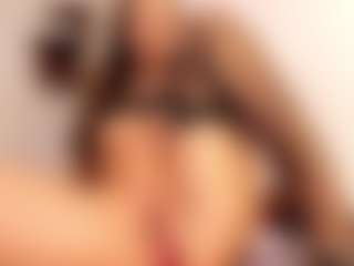 lexisquirt's Live Sex Cam Show