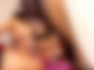 Live cam show with lexisquirt - Shaved Pussy MILF on Camsoda Late Night