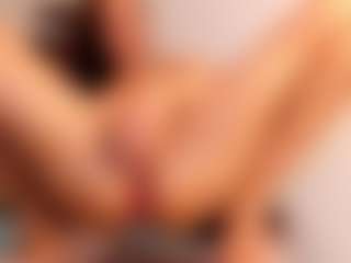 lexisquirt's Live Sex Cam Show