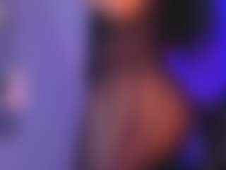 Live cam show with alondra-wile - Cock Rating on Camsoda