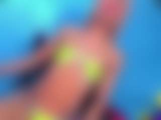 Live cam show with alondra-wile - Tease on Camsoda