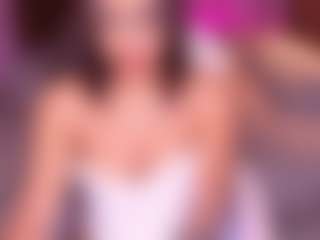 Live cam show with Brianna harper - Lush Brown Hair on googirlz