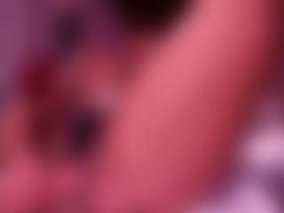 Live cam show with Brianna harper - Squirt on LiveSexCams6