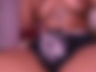 Live cam show with Brianna harper - Smoking on Gym Cam Girls