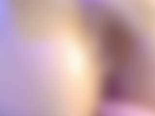 Live cam show with crystal-love18 - Hazel Eyes on Milfs Live