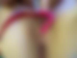 crystal-love18's Live Sex Cam Show