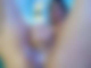 crystal-love18's Live Sex Cam Show