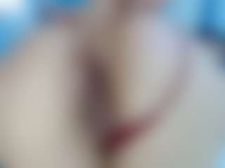 Live cam show with crystal-love18 - Butt Plug on Camsoda