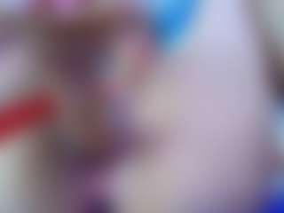 crystal-love18's Live Sex Cam Show