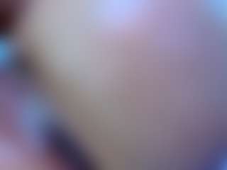 crystal-love18's Live Sex Cam Show