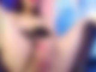 Live cam show with crystal-love18 - Handjob on Uber Horny
