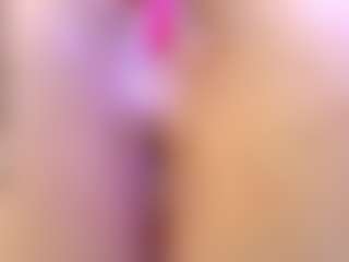 crystal-love18's Live Sex Cam Show
