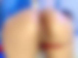 crystal-love18's Live Sex Cam Show