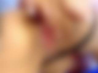 crystal-love18's Live Sex Cam Show