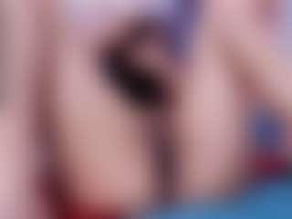 crystal-love18's Live Sex Cam Show