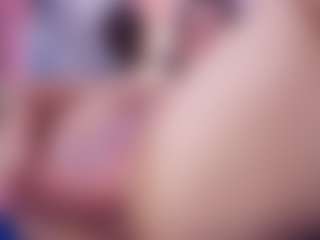 Live cam show with crystal-love18 - Moaning on Camsoda