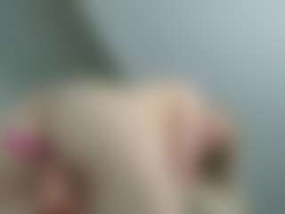 IceBlueBabe's Live Sex Cam Show