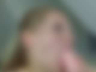 Live cam show with IceBlueBabe - Body Massage on live18s.com