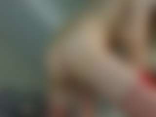 Live cam show with IceBlueBabe - Blue Eyes on livesuperchat.net