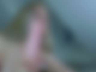 Live cam show with IceBlueBabe - Double Penetration on boobsie.com