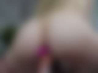 IceBlueBabe's Live Sex Cam Show