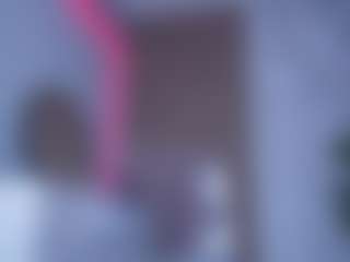 Live cam show with IceBlueBabe - Blonde Hair on LiveSexCams6