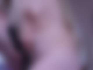 Live cam show with IceBlueBabe - White Blonde Hair on SmokeAndPoke | united states