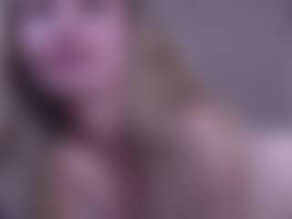 Live cam show with IceBlueBabe - Skinny White on Uber Horny | united states