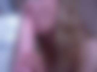 Live cam show with IceBlueBabe - Blonde Hair Blowjob on eurowanks.com